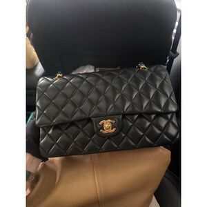 Chanel Women Pre-Loved Bag Very Good Condition